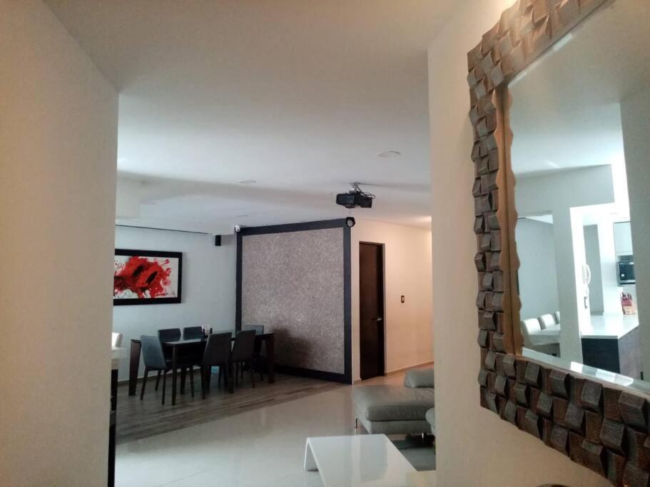 Amalfi Apartment, Spacious & Excellent Location Apartamento
