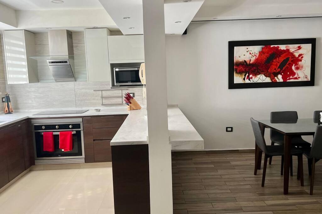 Apartamento Amalfi Apartment, Spacious & Excellent Location Playa del Carmen